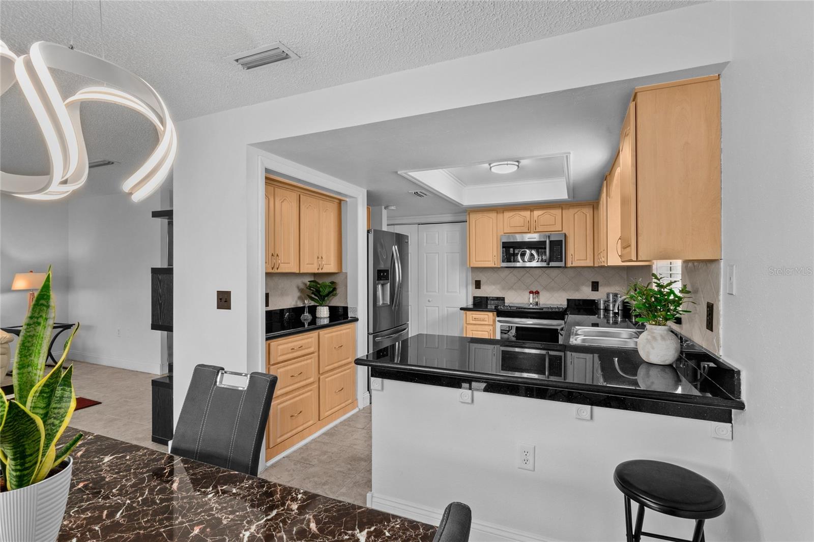 Image 14 of 41 For 20 Sylvia Place