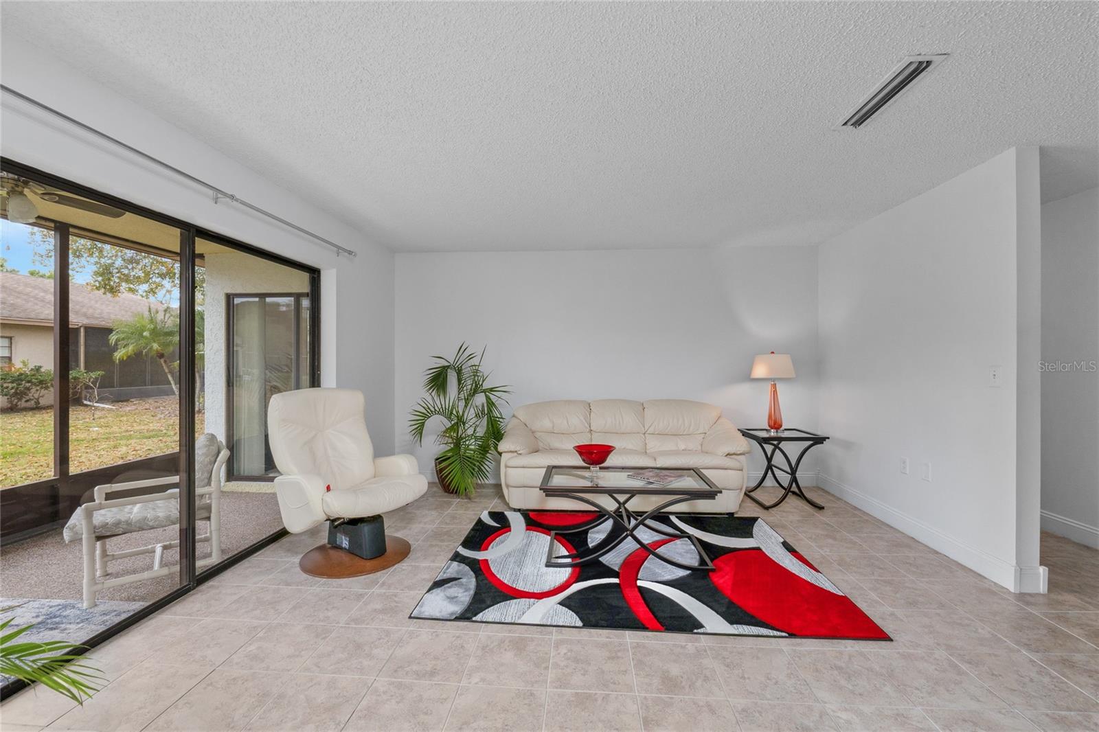 Image 23 of 41 For 20 Sylvia Place