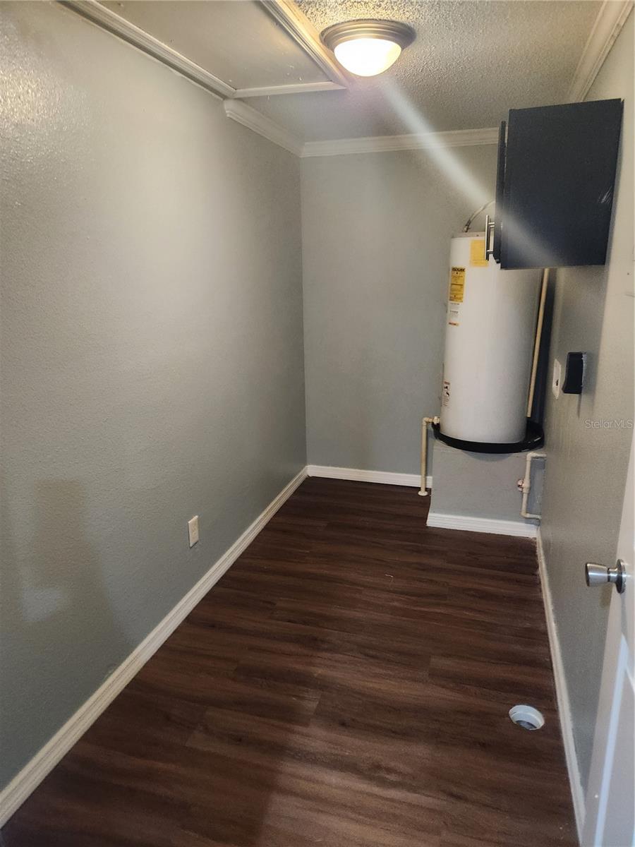 Image 9 of 9 For 5901 Bryce Lane 5914