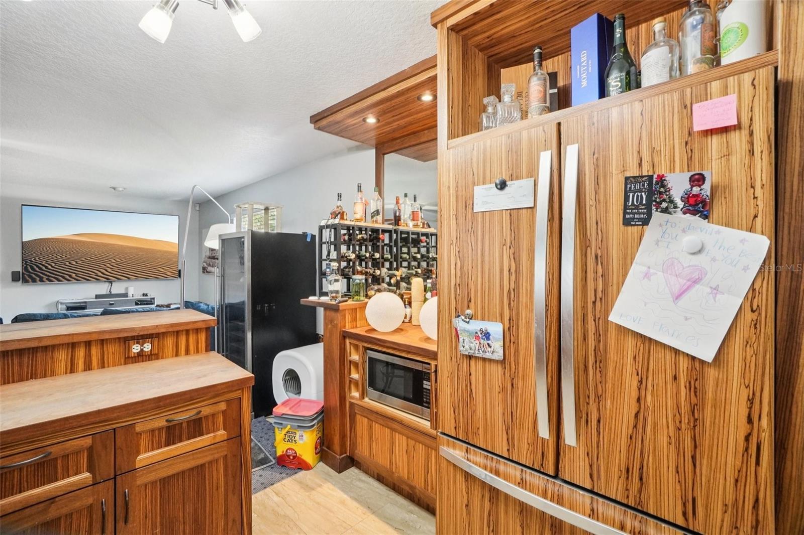 Image 31 of 54 For 162 Lincoln Circle N