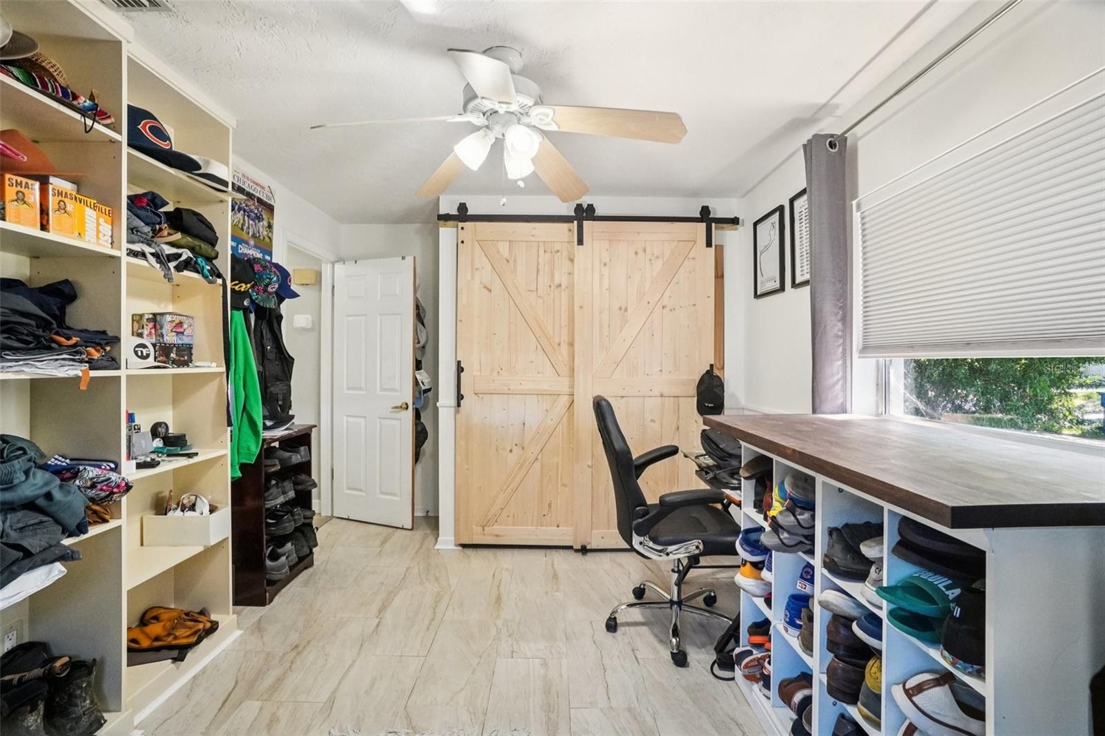 Image 48 of 54 For 162 Lincoln Circle N