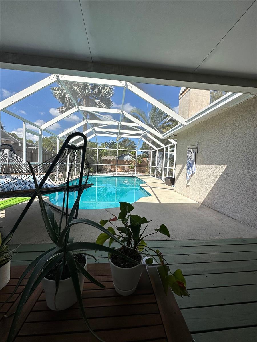 Image 50 of 54 For 162 Lincoln Circle N