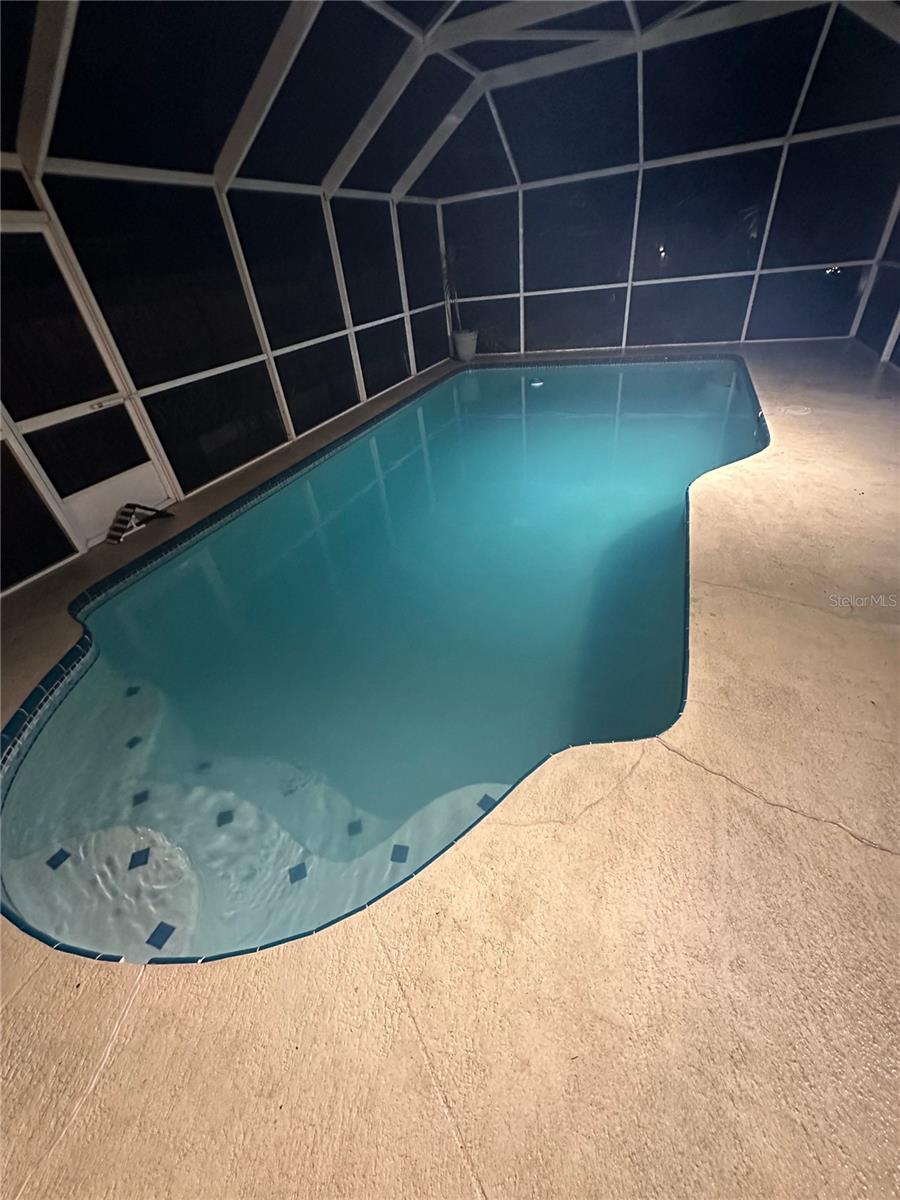 Image 51 of 54 For 162 Lincoln Circle N