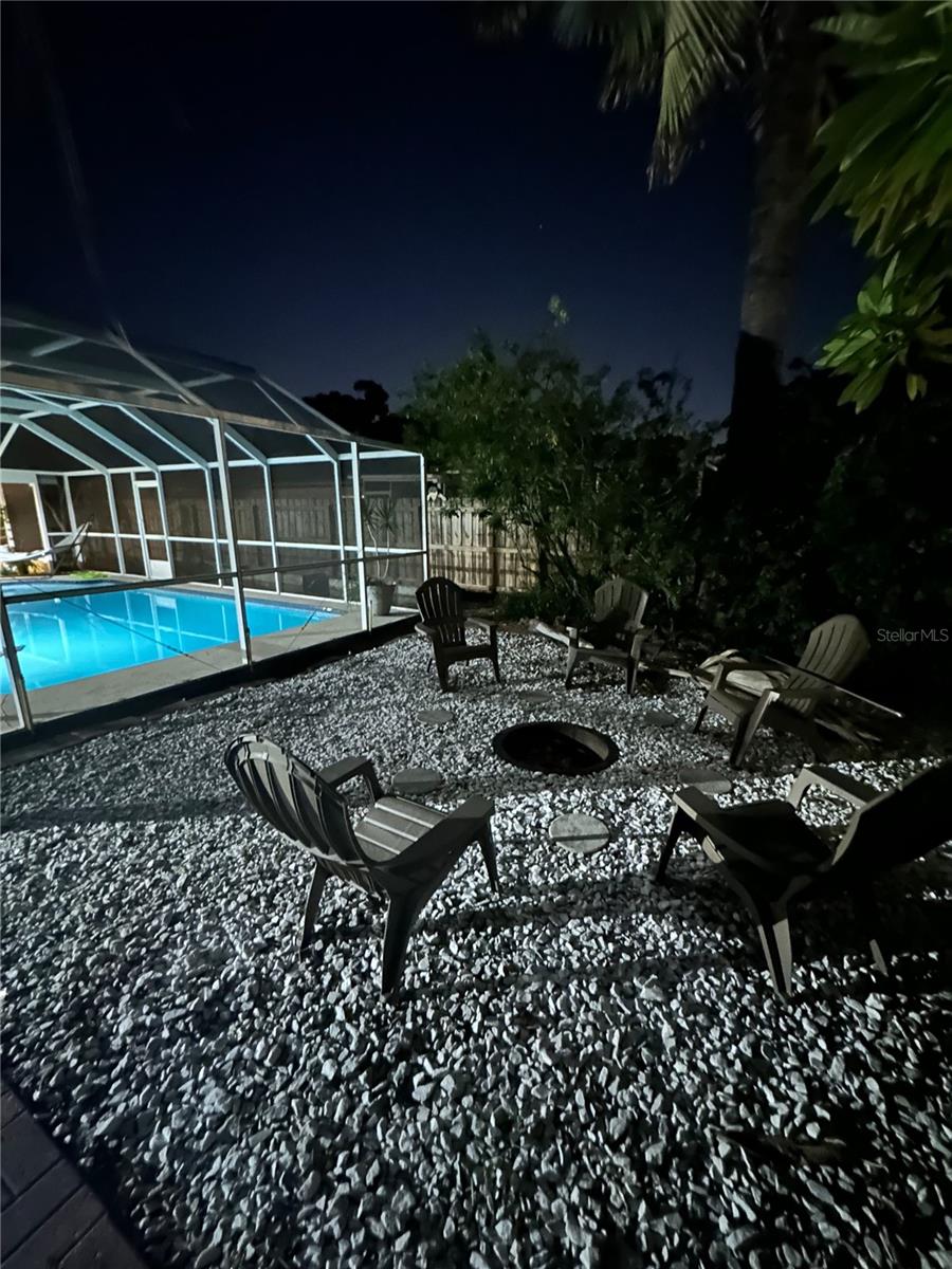 Image 53 of 54 For 162 Lincoln Circle N