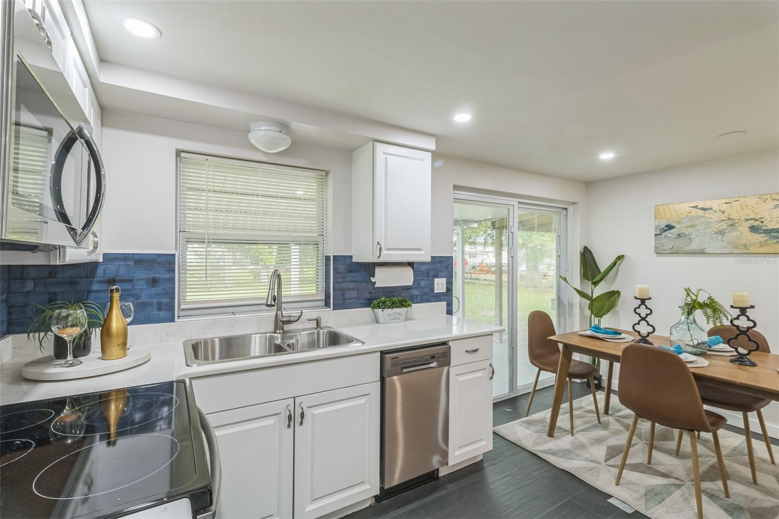 Image 10 of 25 For 5390 Manatee Terrace