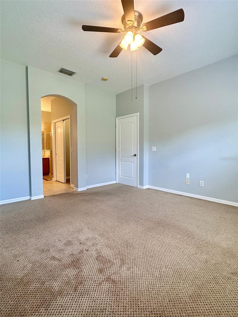 Image 10 of 36 For 20307 Oak Key Court