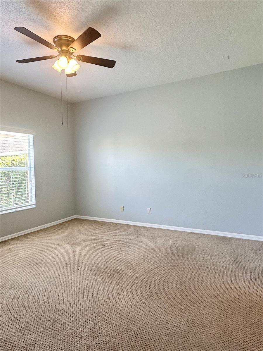 Image 11 of 36 For 20307 Oak Key Court