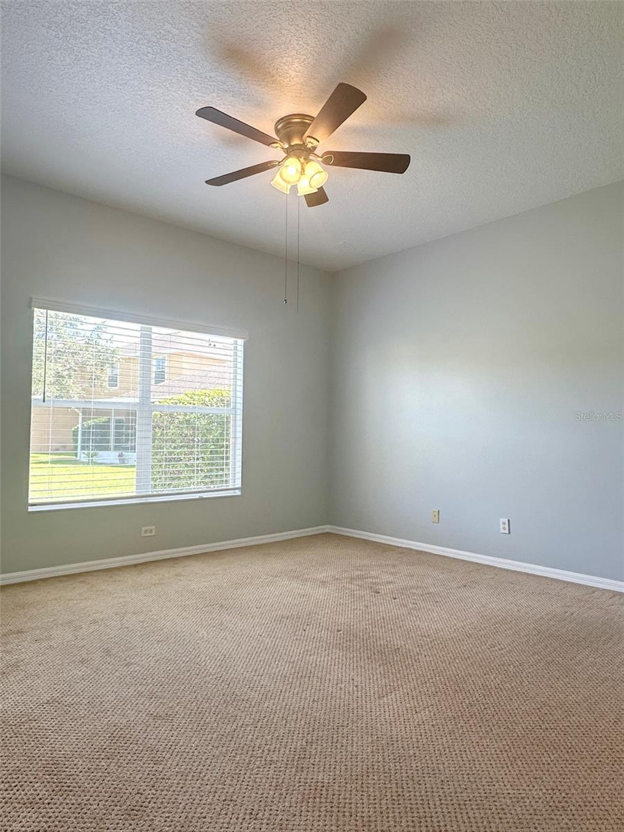 Image 13 of 36 For 20307 Oak Key Court