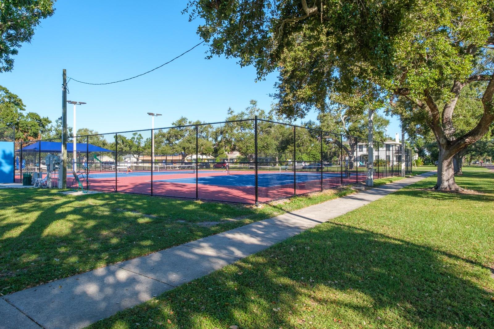 Listing photo id 38 for 5302 28th Avenue S