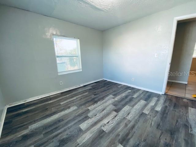 Image 16 of 19 For 2511 10 Avenue B