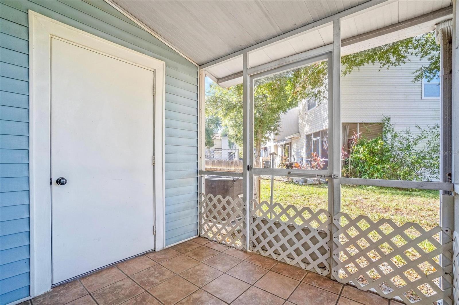 Image 19 of 27 For 8704 Liberty Place