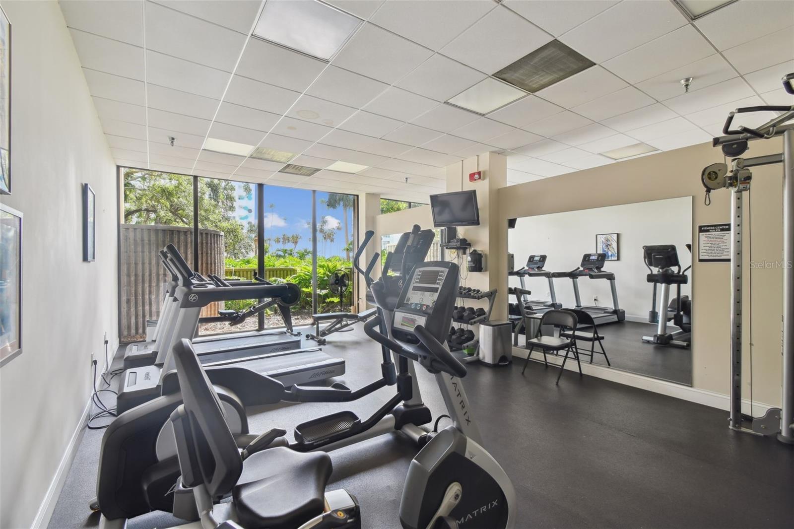 Image 39 of 45 For 2413 Bayshore Boulevard 2004