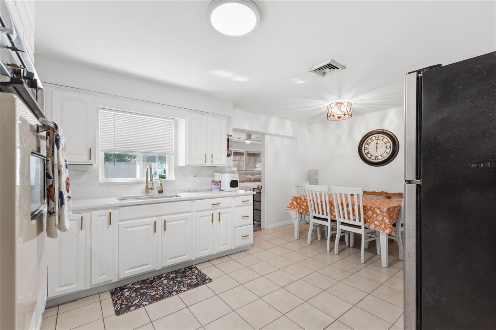 Image 11 of 26 For 2241 Terrace Drive N