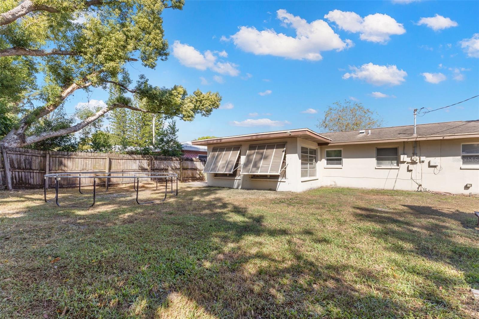 Image 16 of 26 For 2241 Terrace Drive N