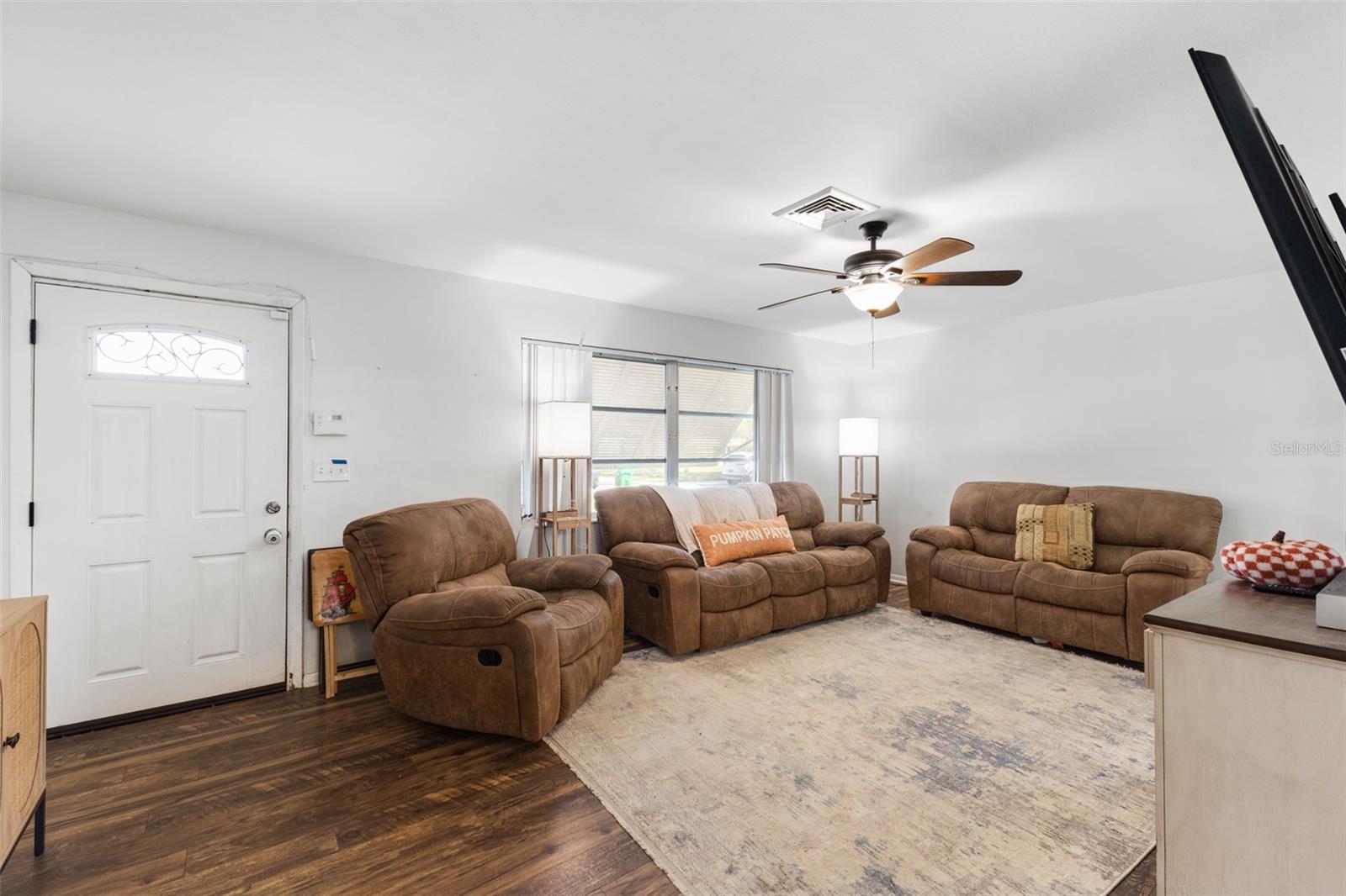 Image 5 of 26 For 2241 Terrace Drive N