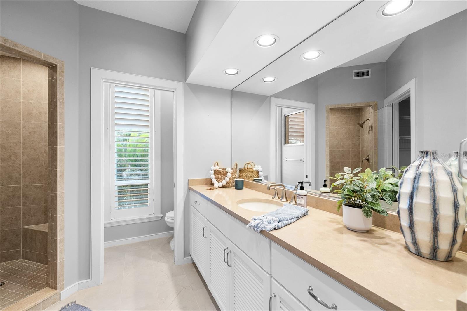 Image 26 of 62 For 319 Pilot Point Lane