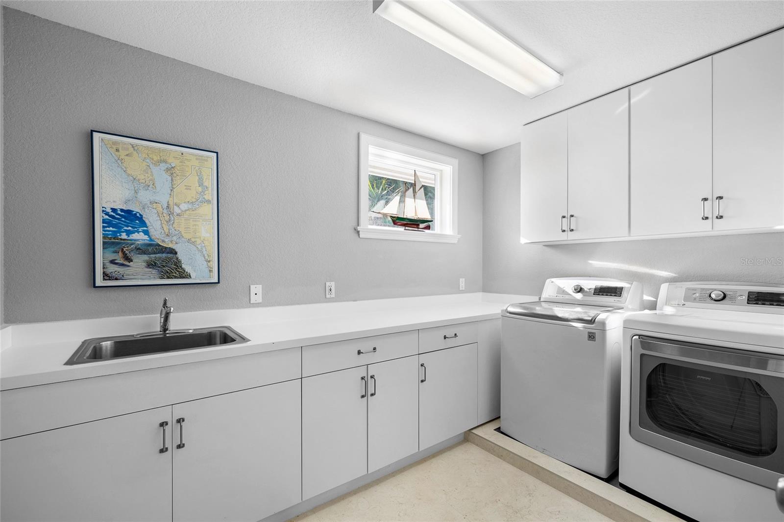 Image 35 of 62 For 319 Pilot Point Lane