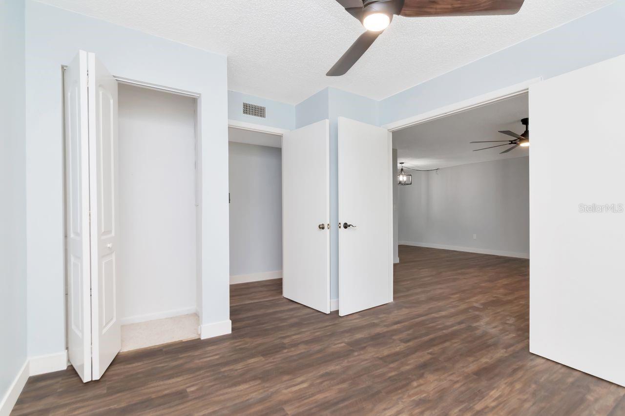 Image 18 of 33 For 1258 Pine Ridge Circle W G1