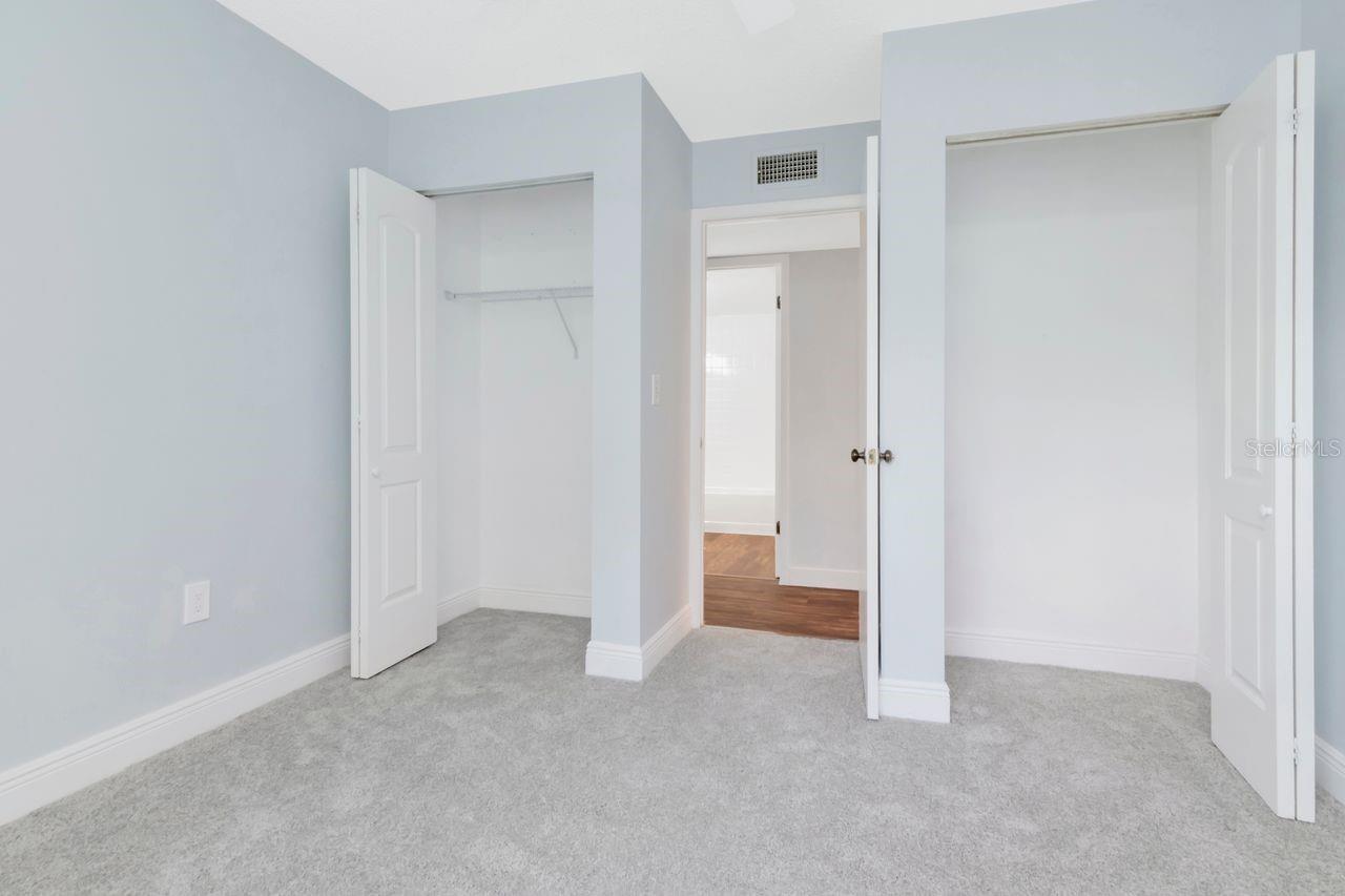 Image 21 of 33 For 1258 Pine Ridge Circle W G1