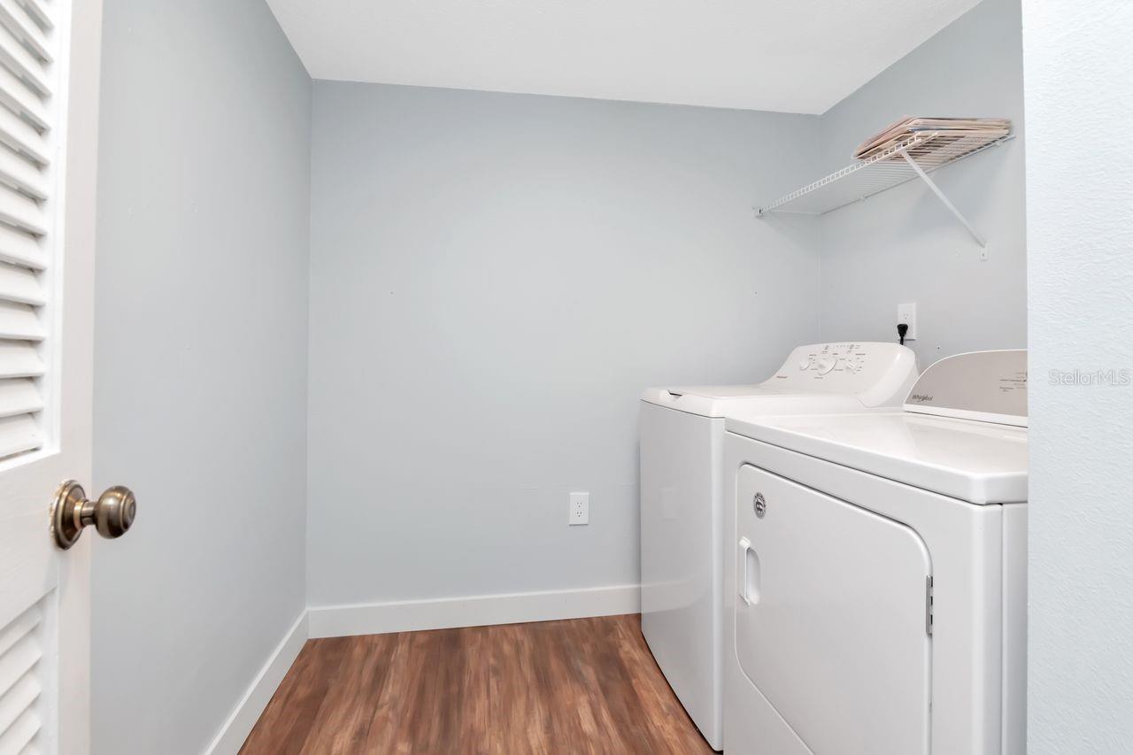 Image 27 of 33 For 1258 Pine Ridge Circle W G1