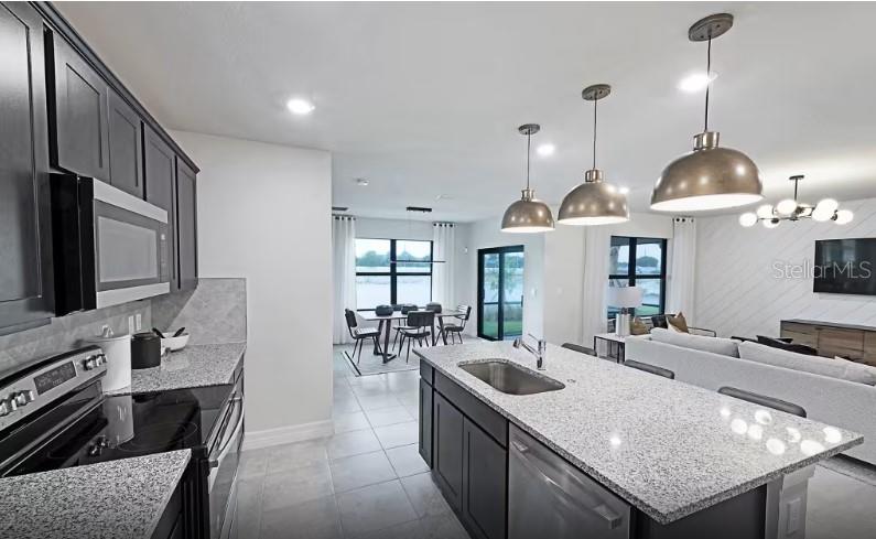 Image 3 of 23 For 10779 Sun Drop Street