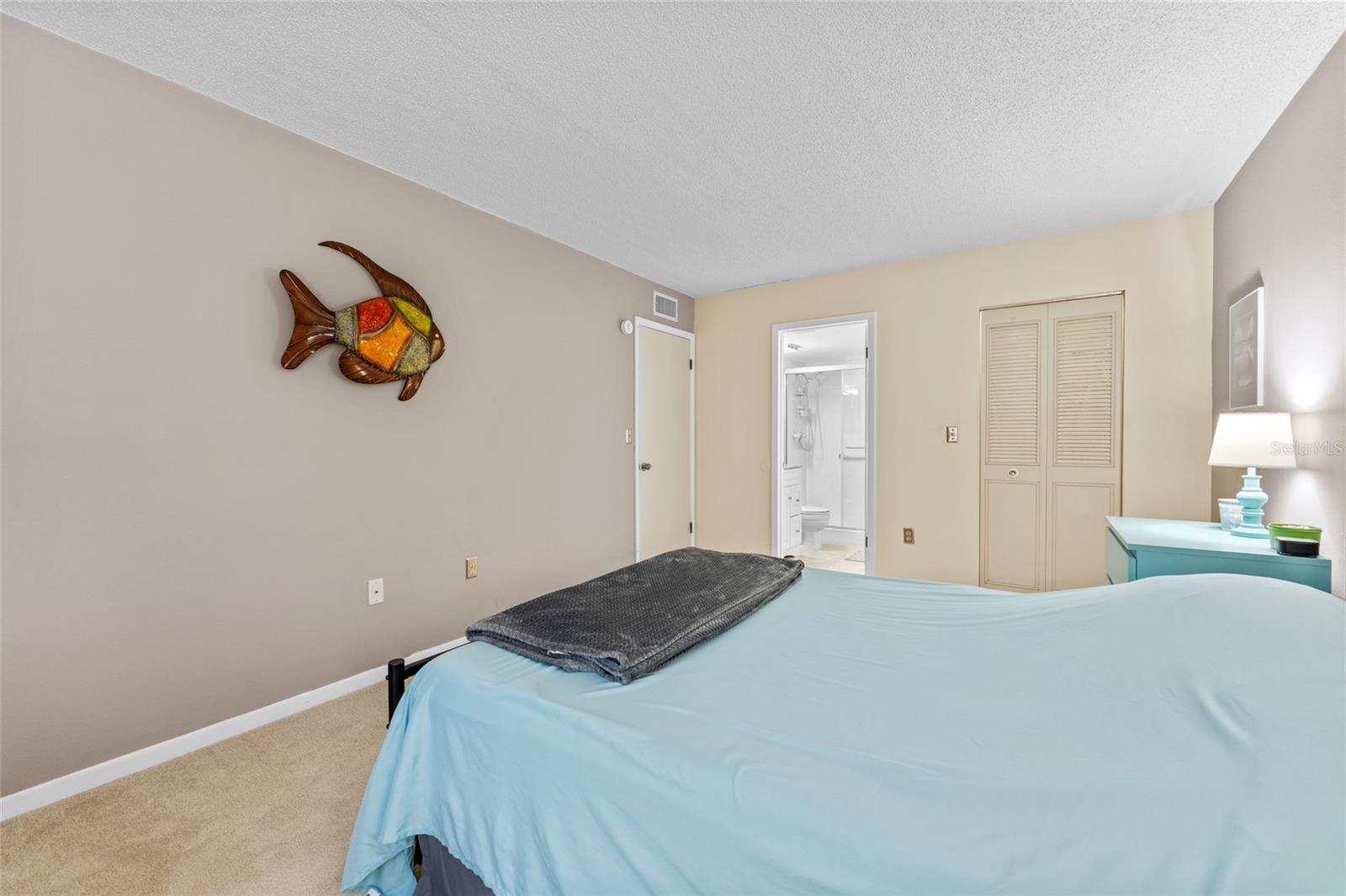 Image 18 of 27 For 3232 Lake Pine Way E F2