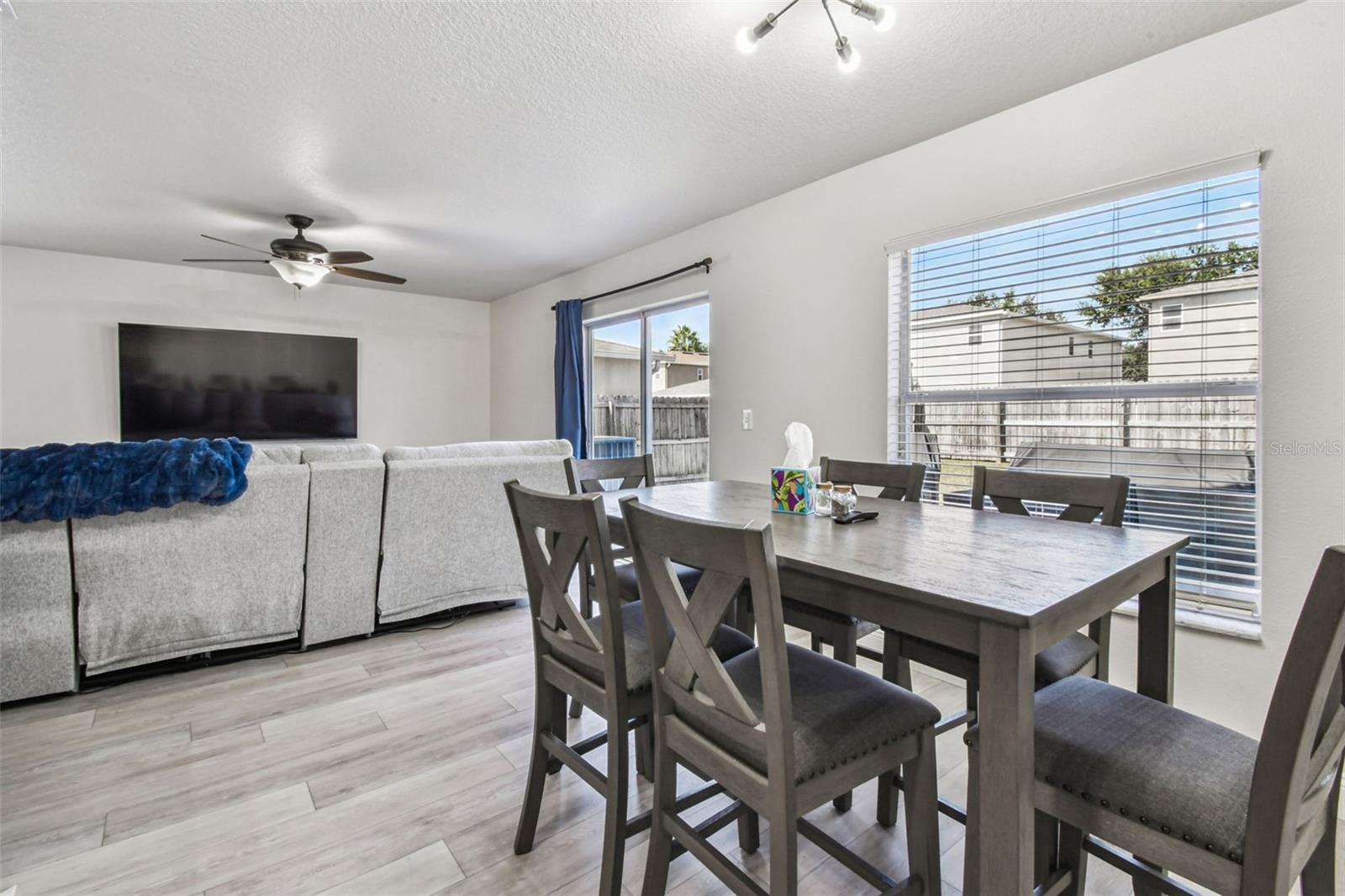 Image 13 of 72 For 17347 Mint Leaf Lane