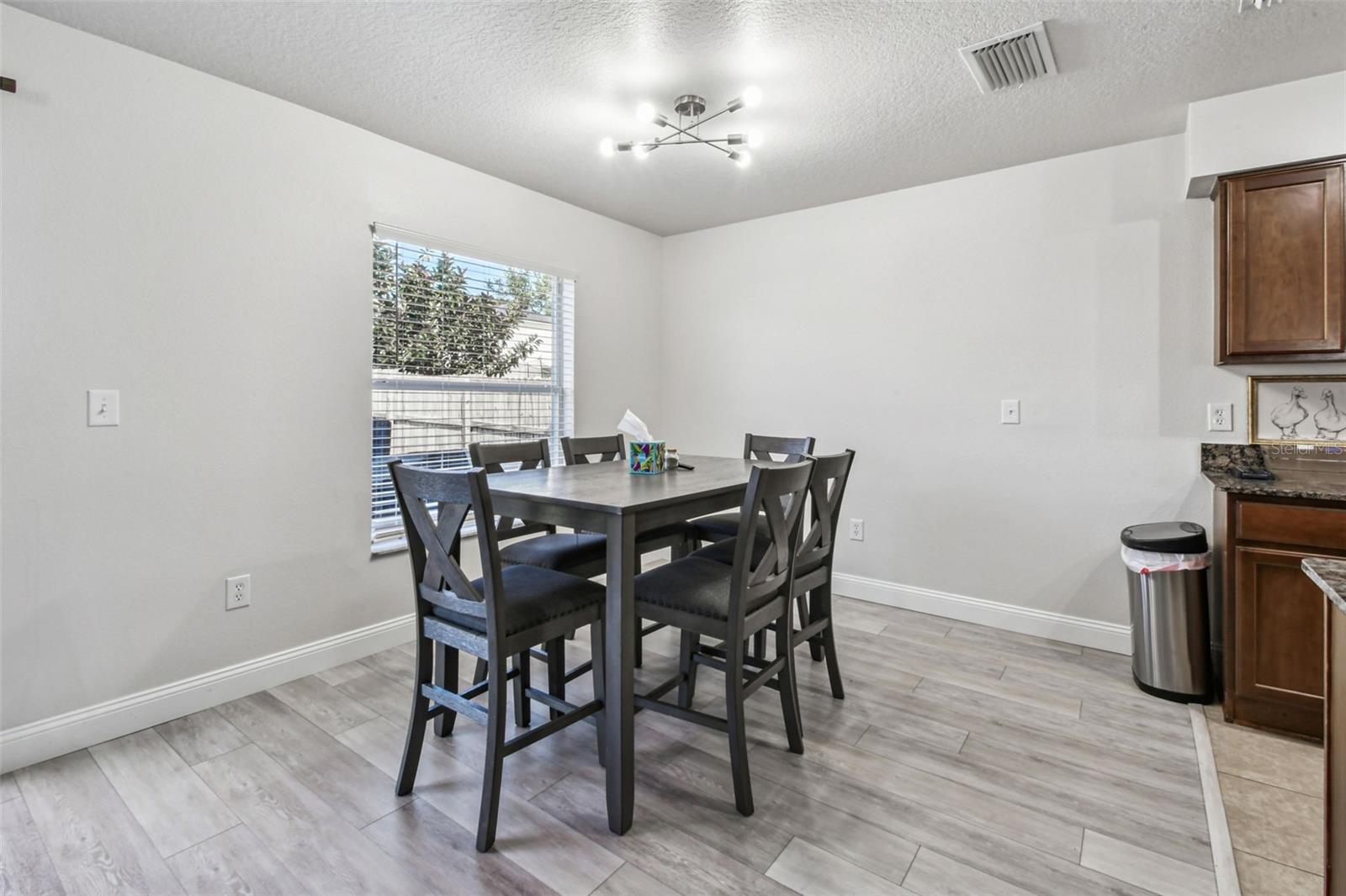 Image 14 of 72 For 17347 Mint Leaf Lane