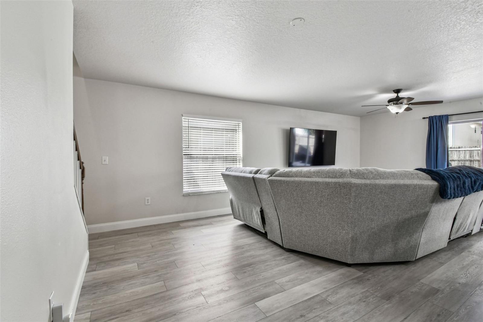 Image 23 of 72 For 17347 Mint Leaf Lane