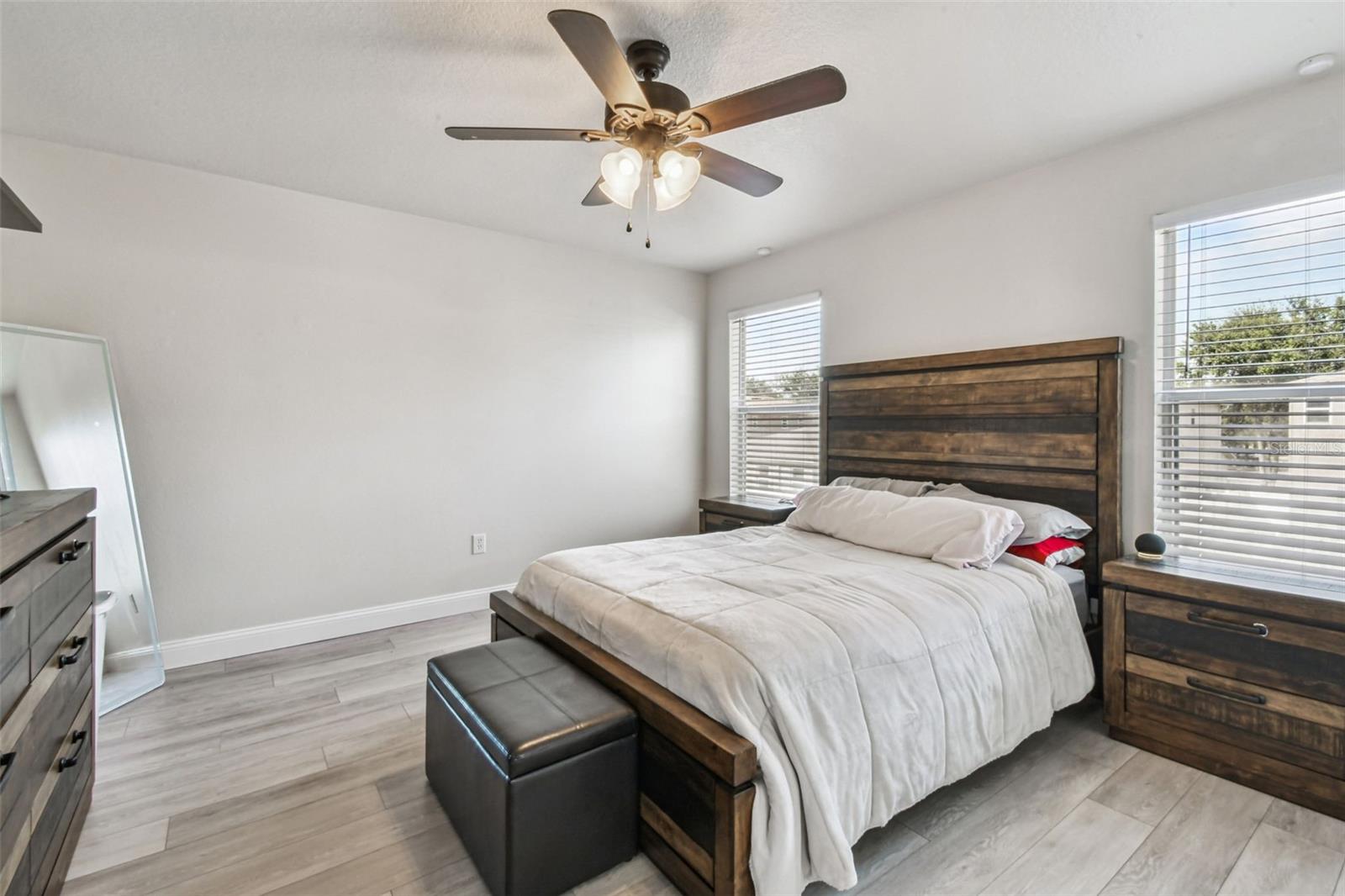 Image 27 of 72 For 17347 Mint Leaf Lane