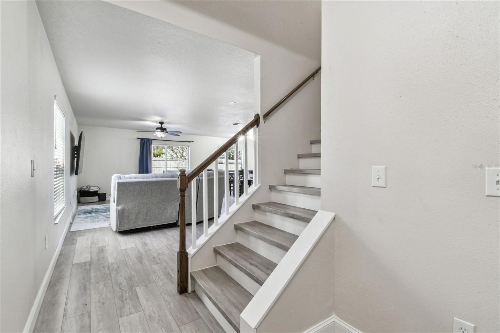 Image 6 of 72 For 17347 Mint Leaf Lane