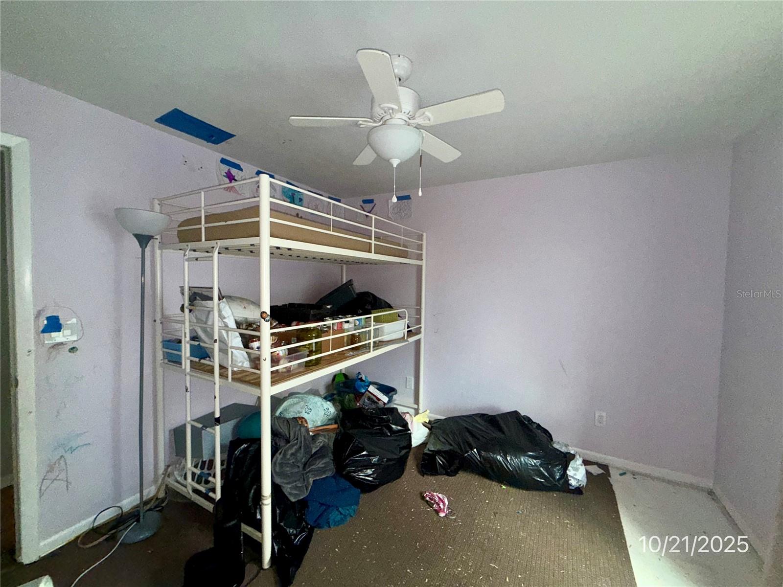 Image 14 of 34 For 9112 Pineapple Road