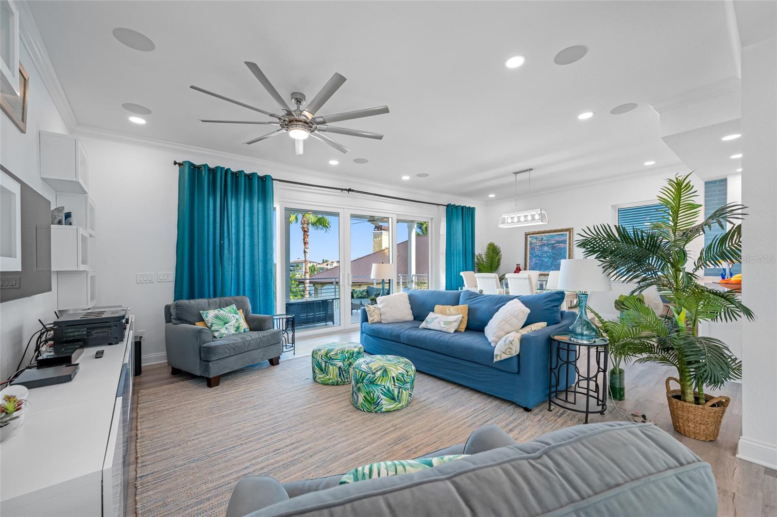 Image 12 of 89 For 2813 Kipps Colony Drive S