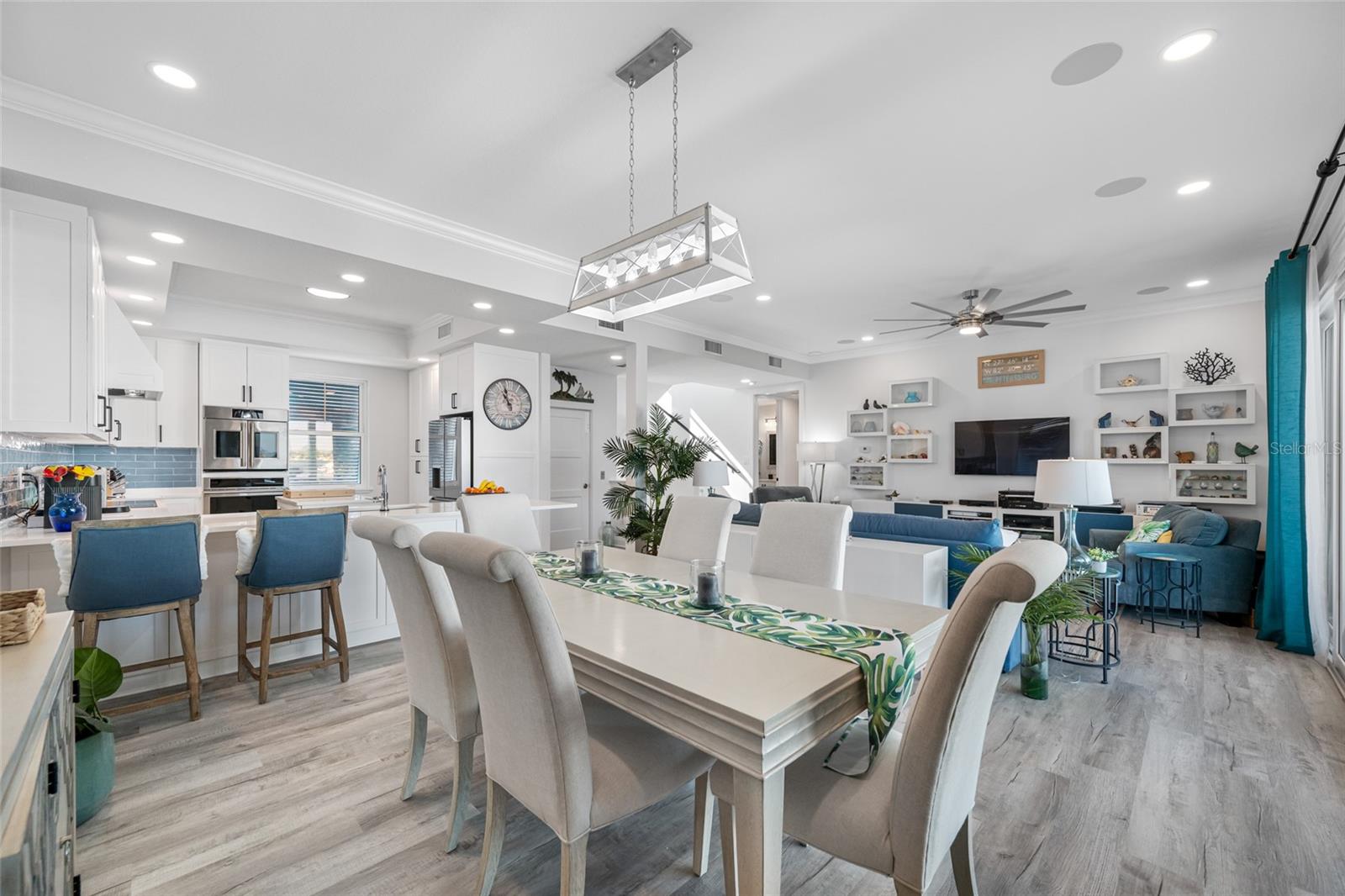 Image 17 of 89 For 2813 Kipps Colony Drive S