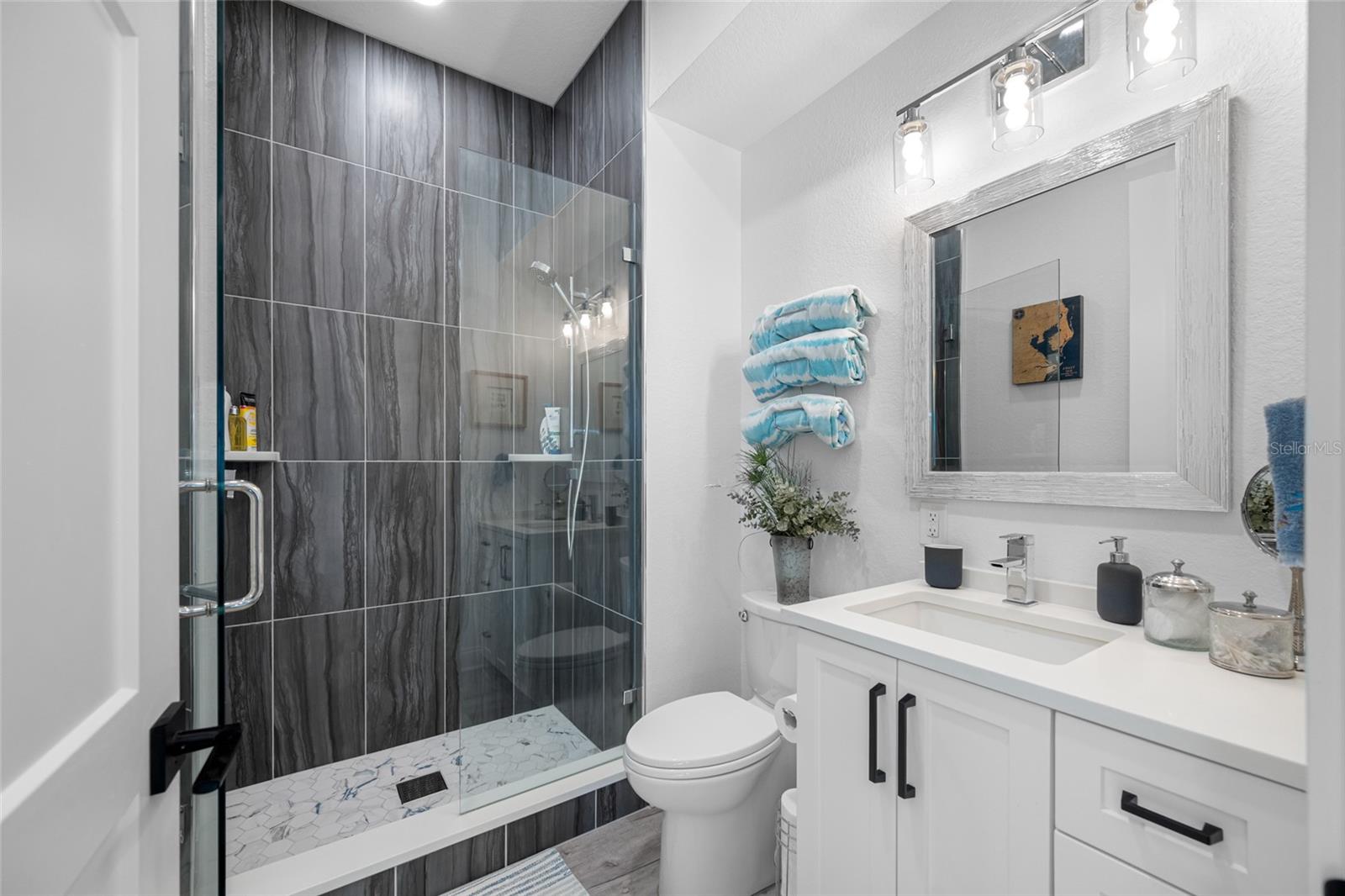 Image 29 of 89 For 2813 Kipps Colony Drive S