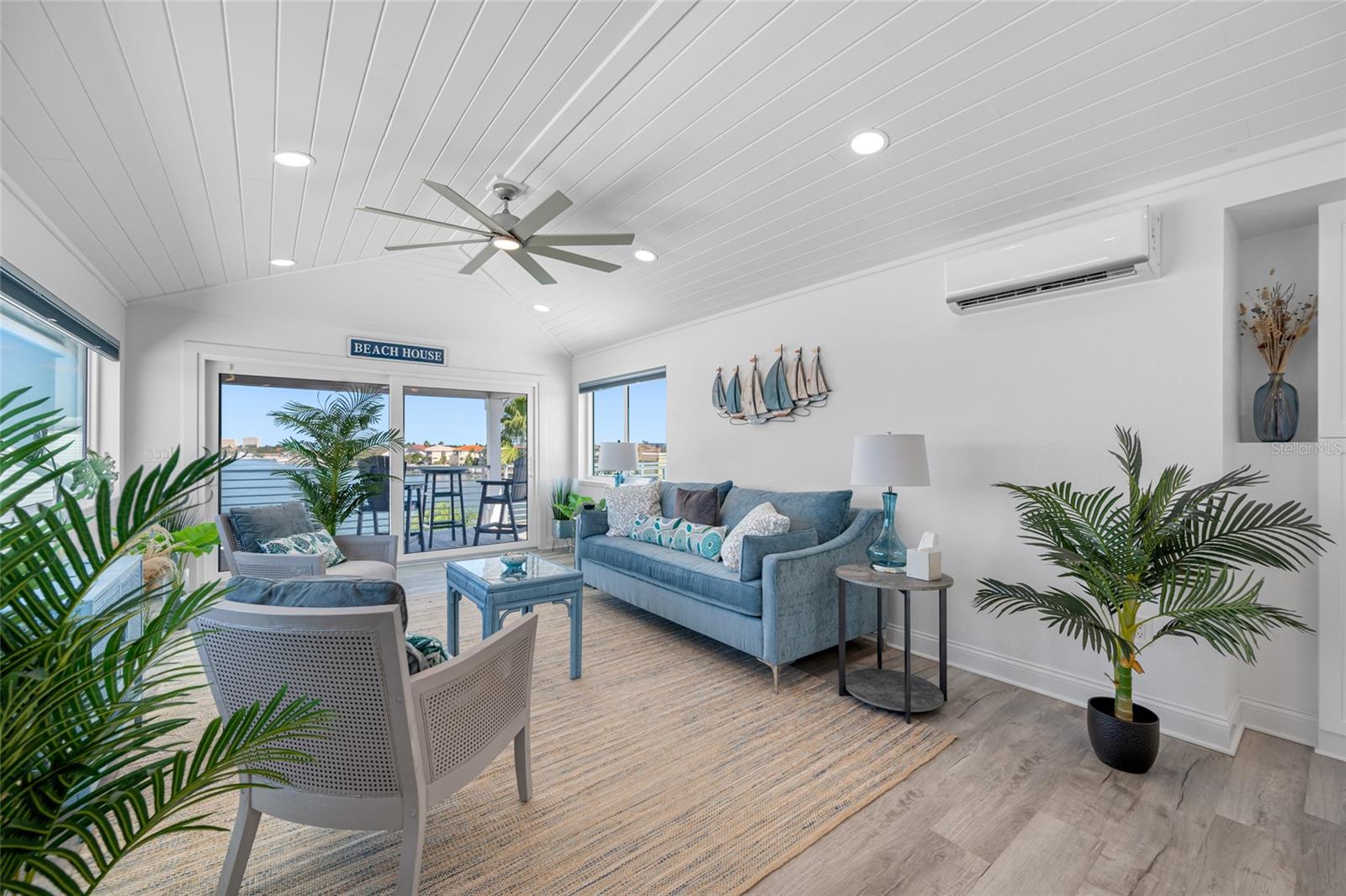 Image 5 of 89 For 2813 Kipps Colony Drive S