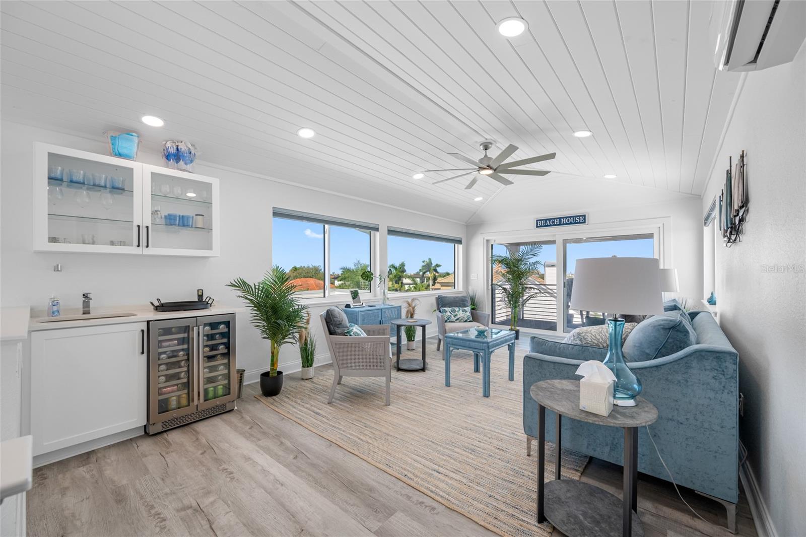 Image 6 of 89 For 2813 Kipps Colony Drive S