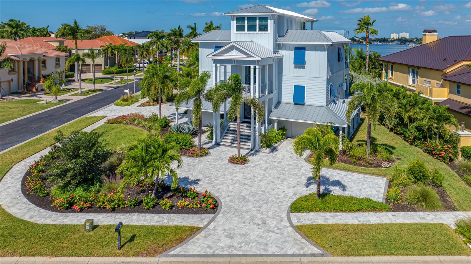 Image 61 of 89 For 2813 Kipps Colony Drive S