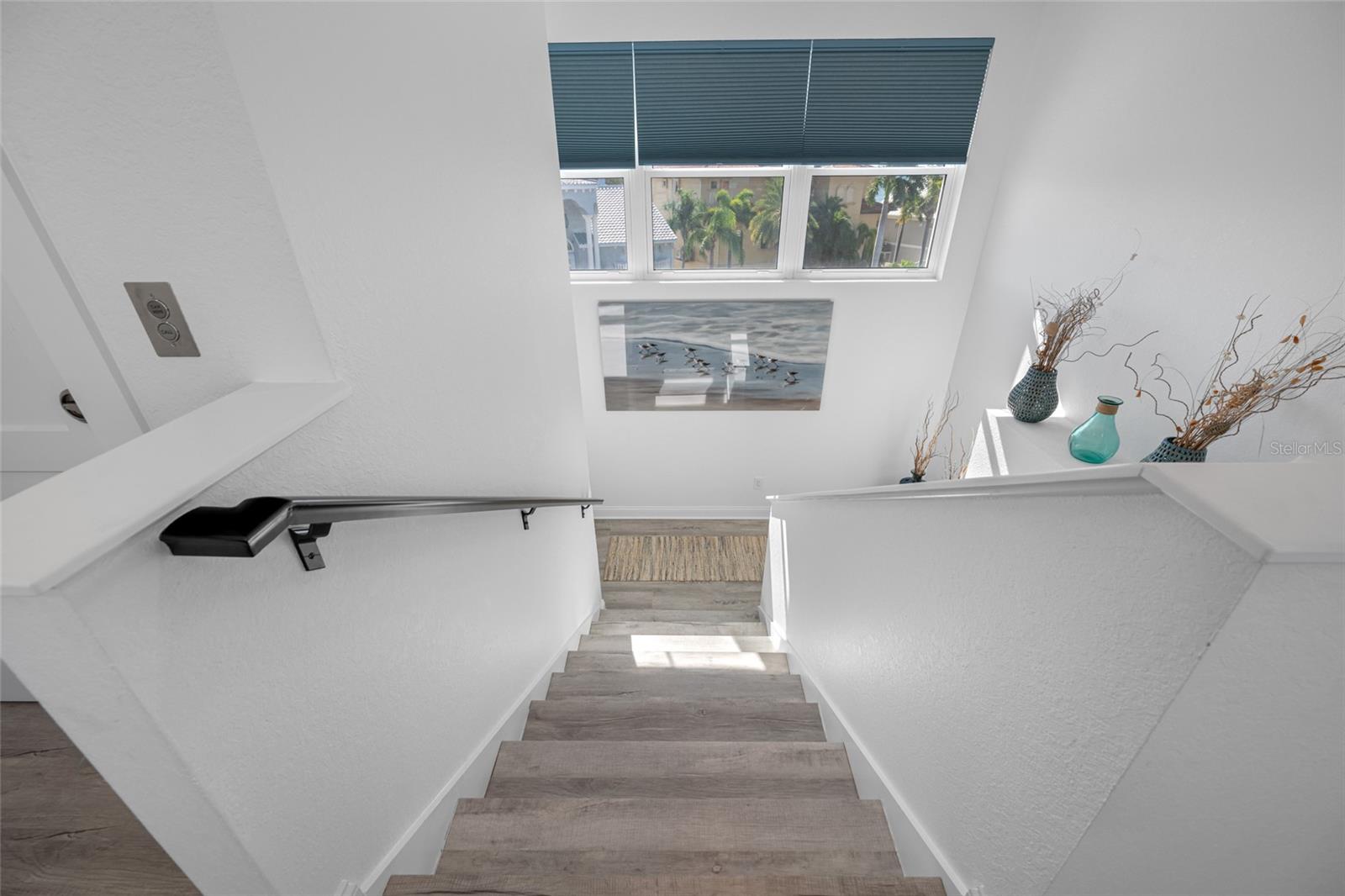 Image 9 of 89 For 2813 Kipps Colony Drive S