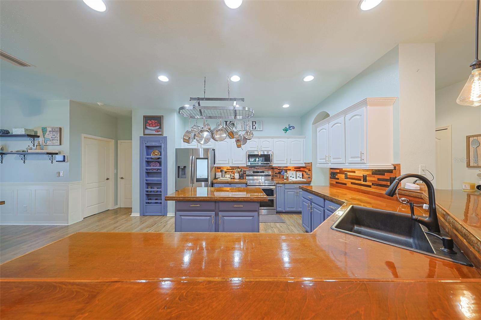 Image 21 of 55 For 1507 Mira Lago Circle