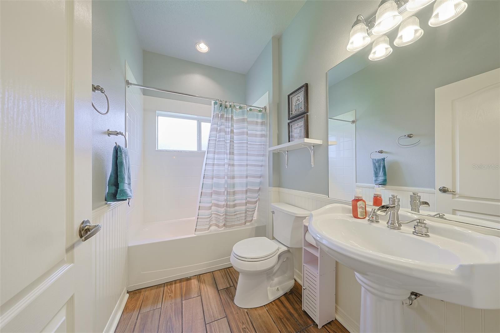 Image 27 of 55 For 1507 Mira Lago Circle