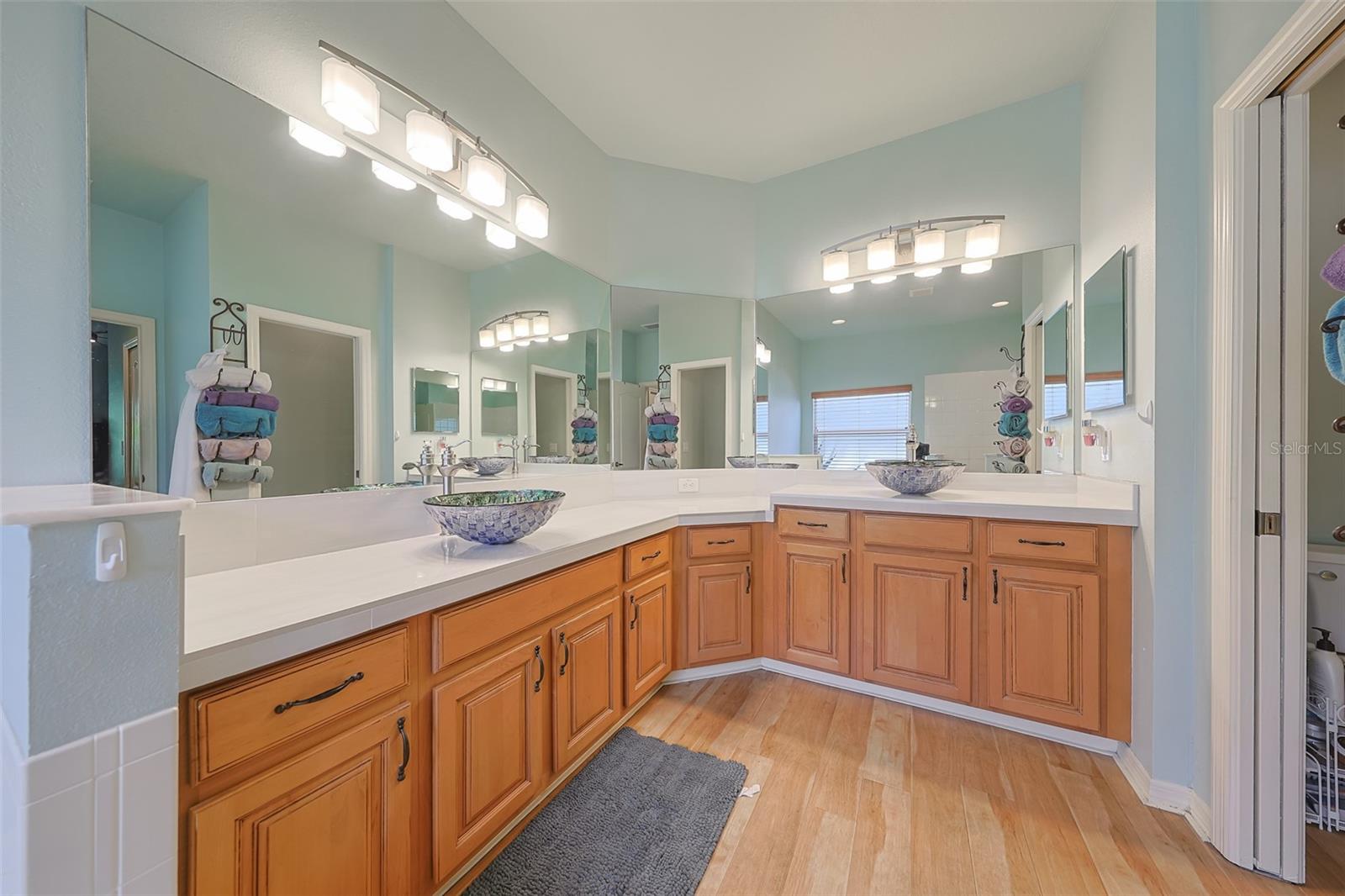 Image 31 of 55 For 1507 Mira Lago Circle