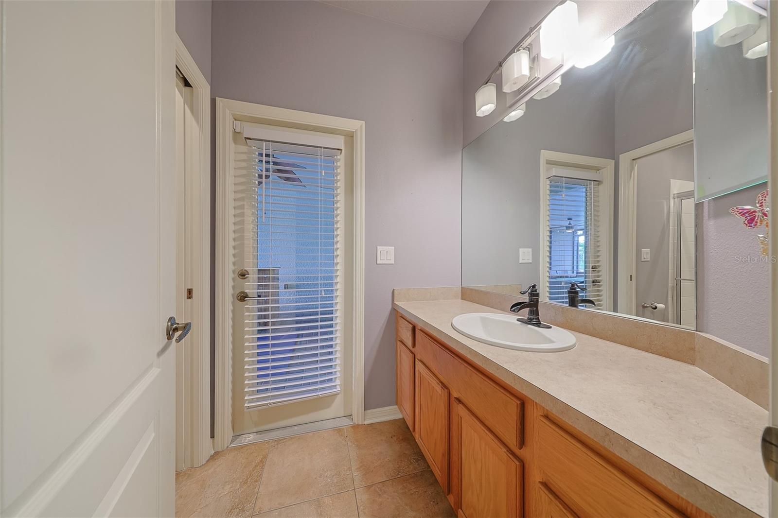 Image 36 of 55 For 1507 Mira Lago Circle