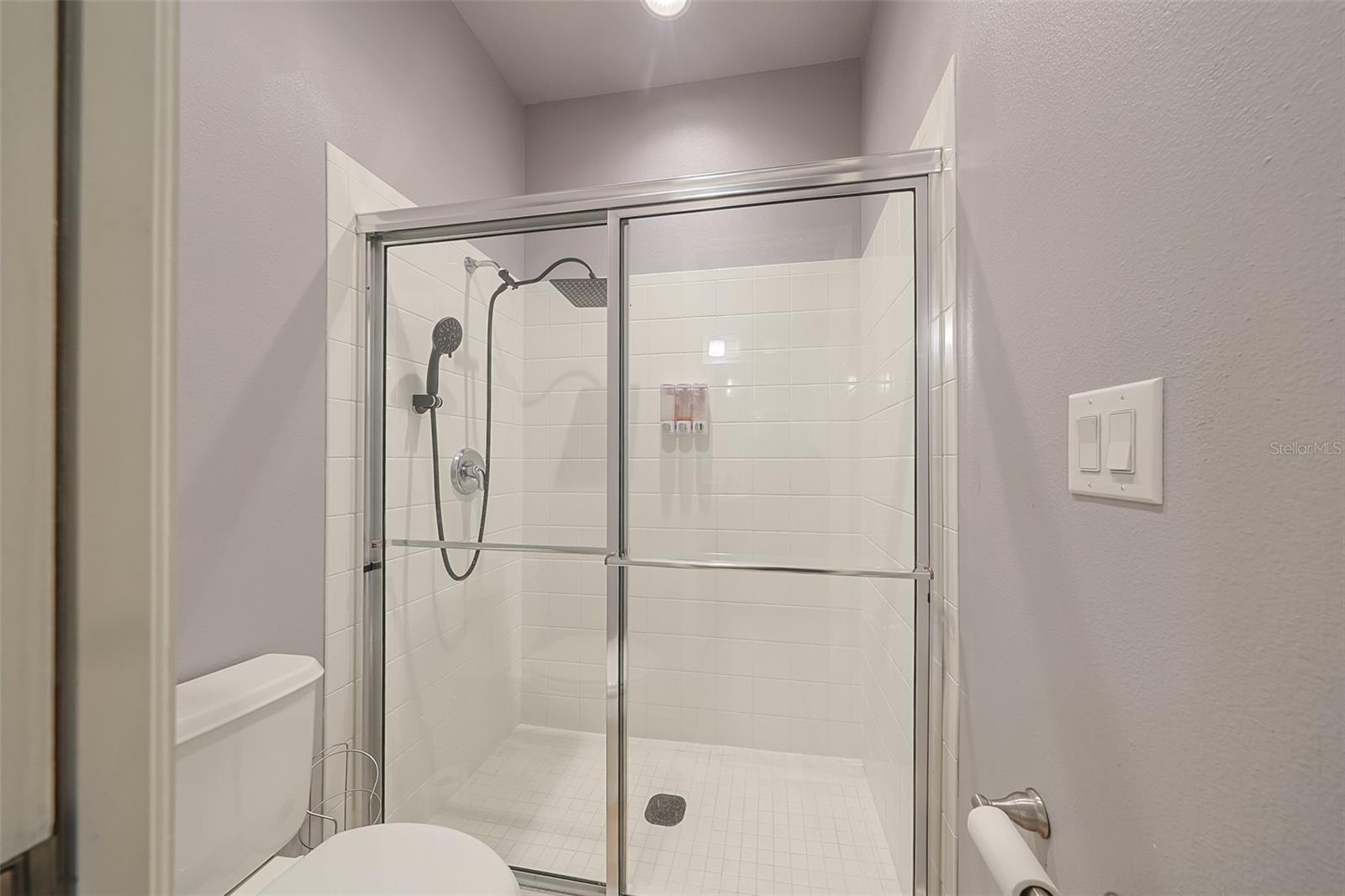 Image 37 of 55 For 1507 Mira Lago Circle