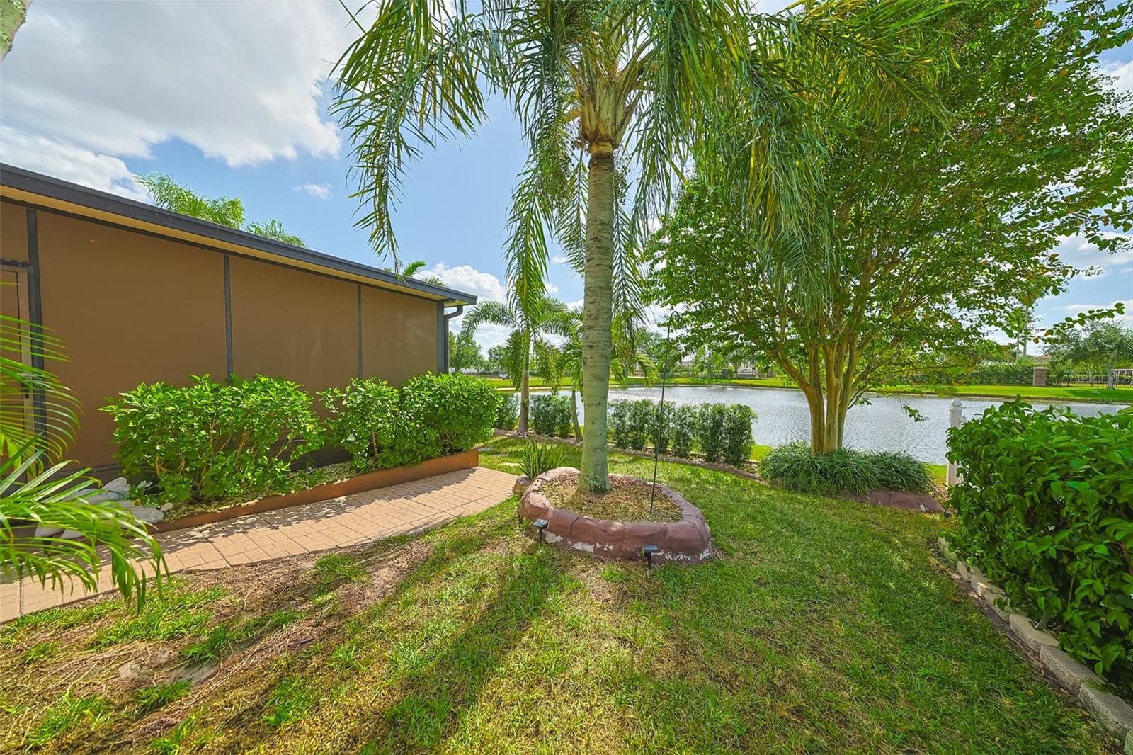 Image 46 of 55 For 1507 Mira Lago Circle