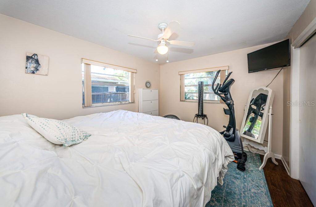 Image 7 of 21 For 1314 5th Terrace Nw