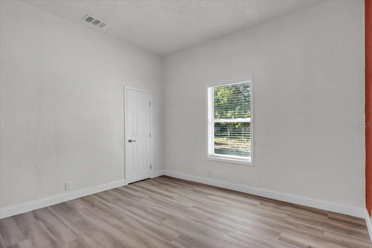 Image 11 of 27 For 3101 15th Street