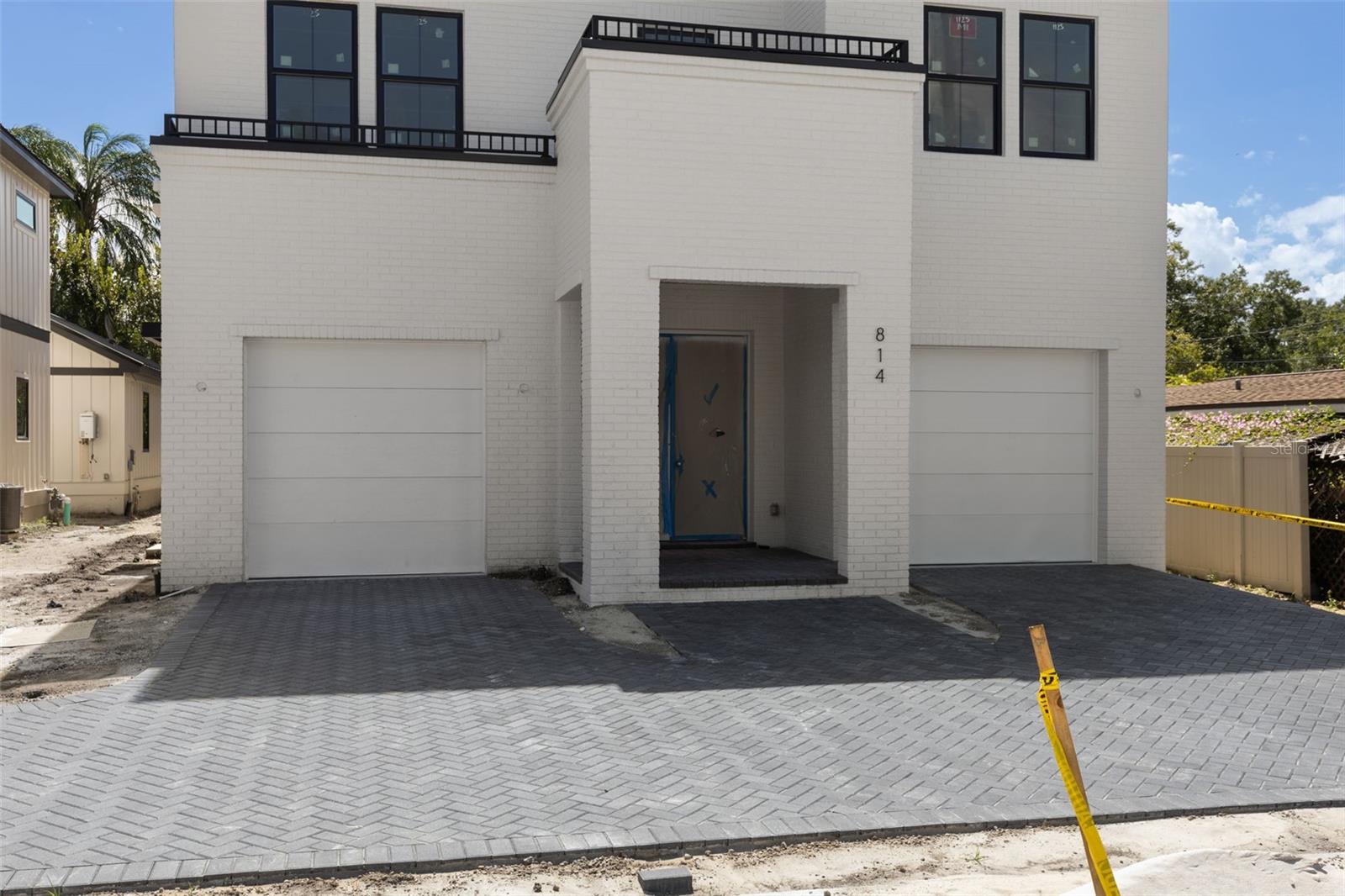 Listing photo id 4 for 814 Braddock Street