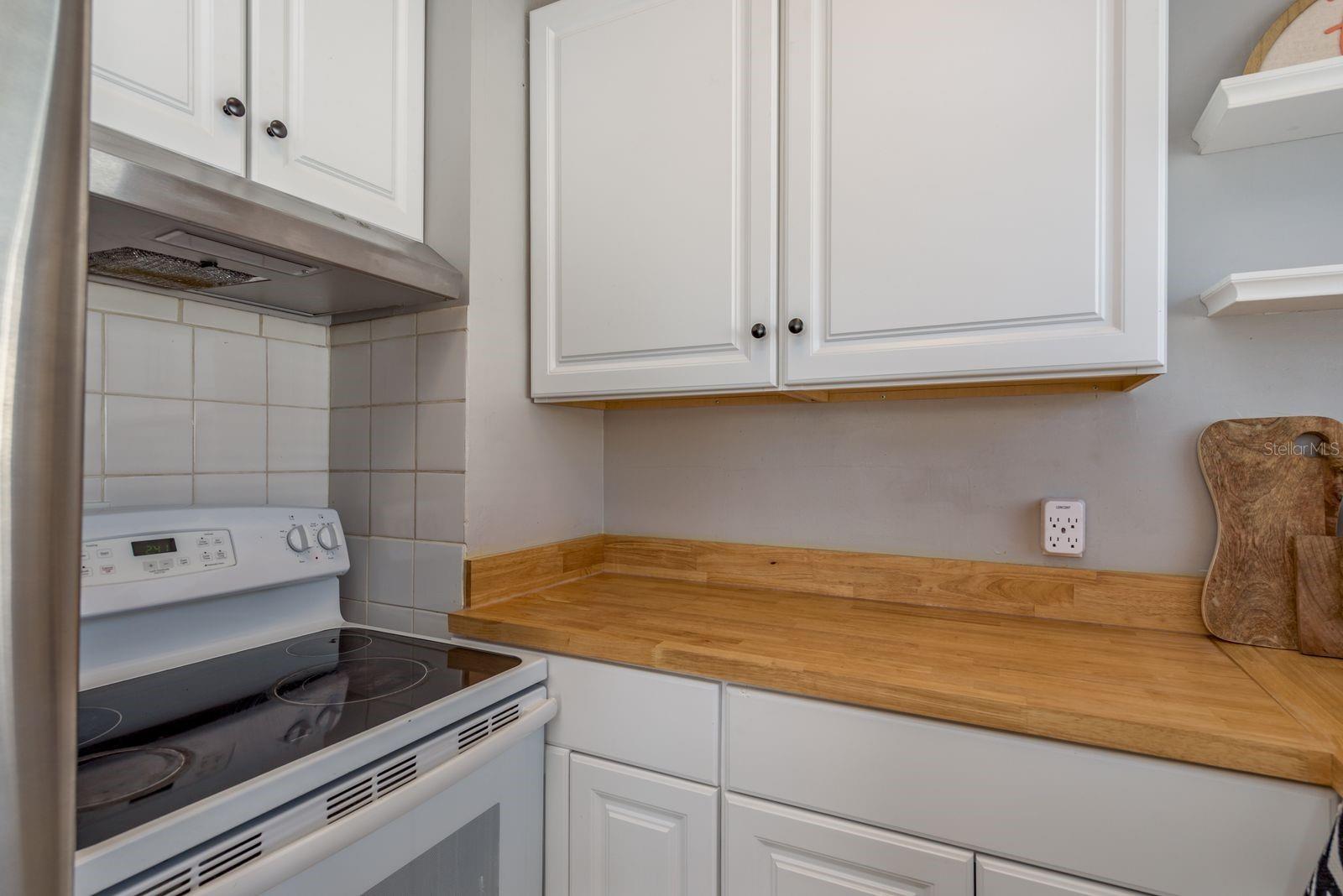 Image 12 of 30 For 1525 38th Avenue N