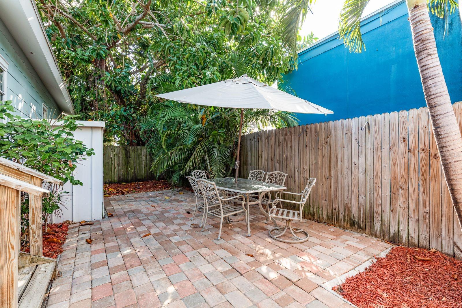 Image 27 of 30 For 1525 38th Avenue N